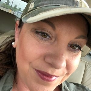 Meet your Posher, Robin